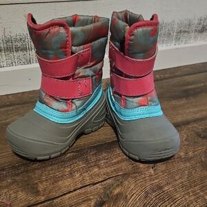 Pink and Gray Girls Snow Boots Size 6